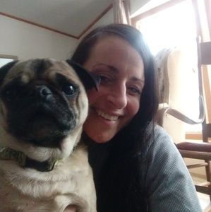 Meet your Posher, Joy